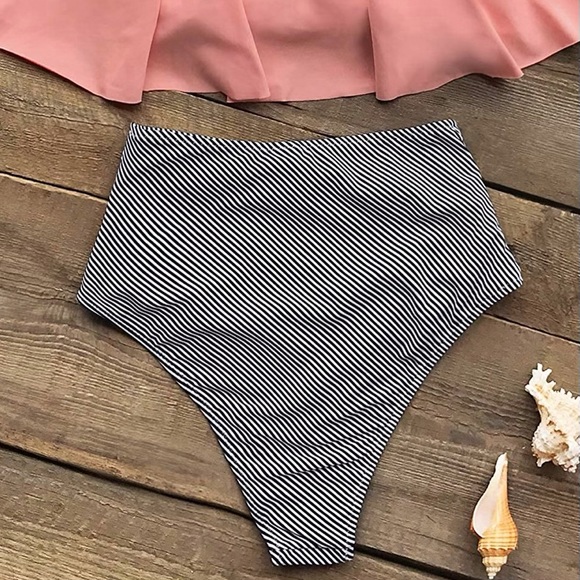 CUPSHE Women's High Waisted Falbala Bikini Set Size Medium - Picture 6 of 8
